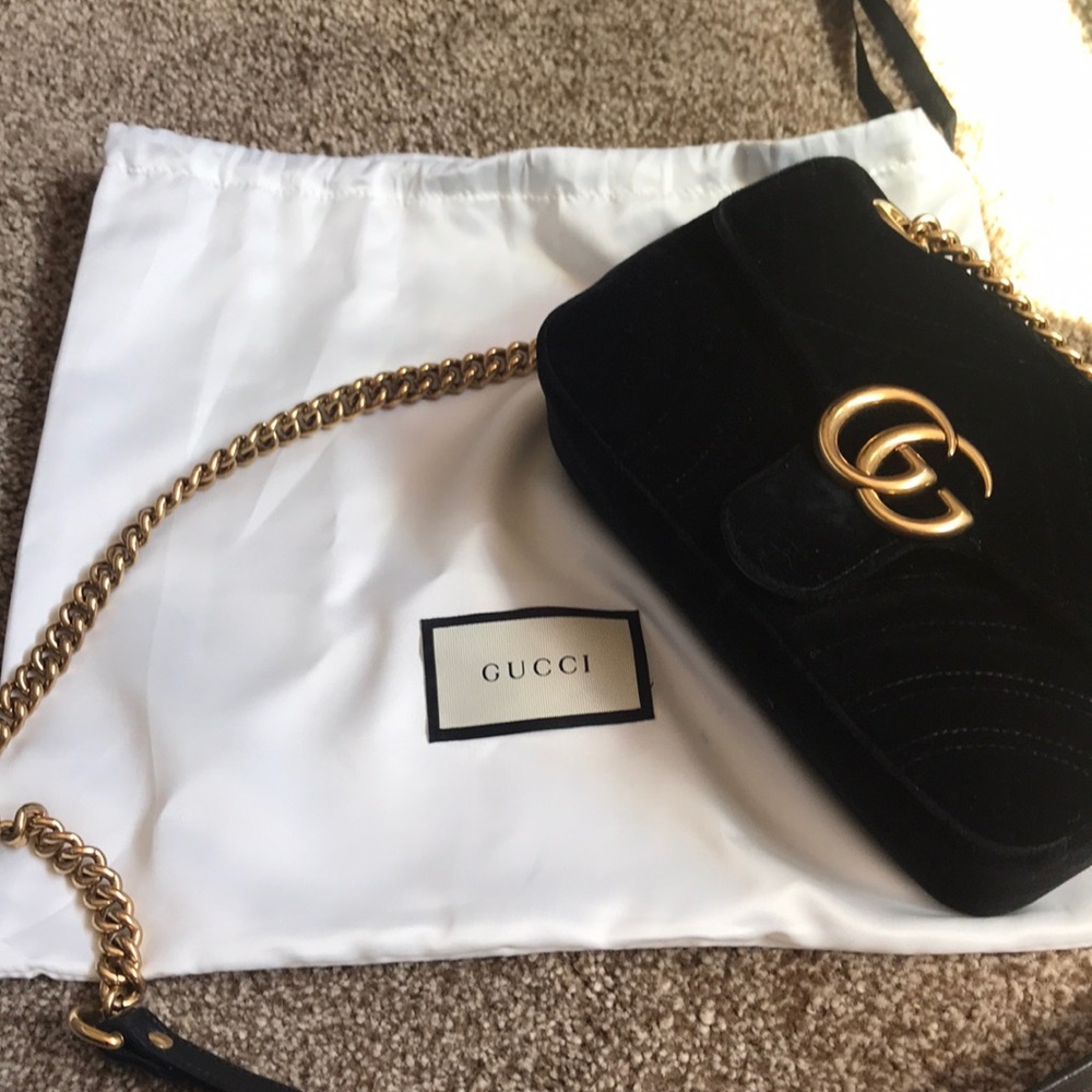 Gucci Marmont mini velvet bag